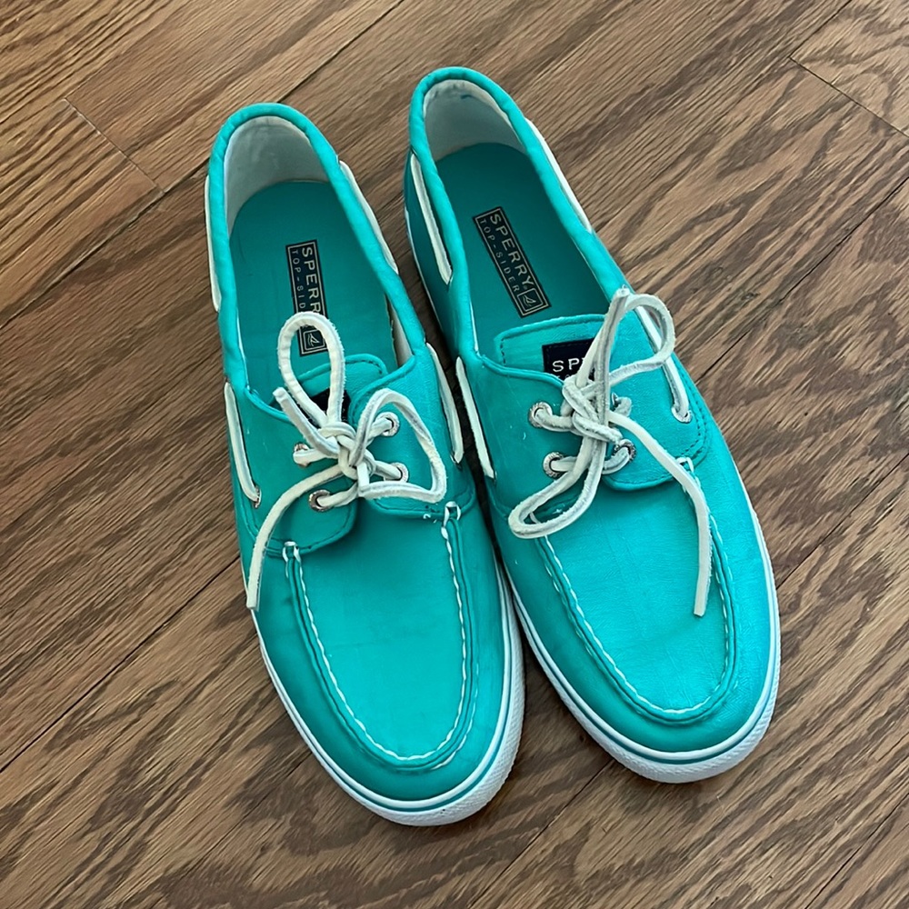 Sperry Topsiders